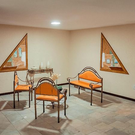 Sakr Hotel Penápolis Eksteriør billede
