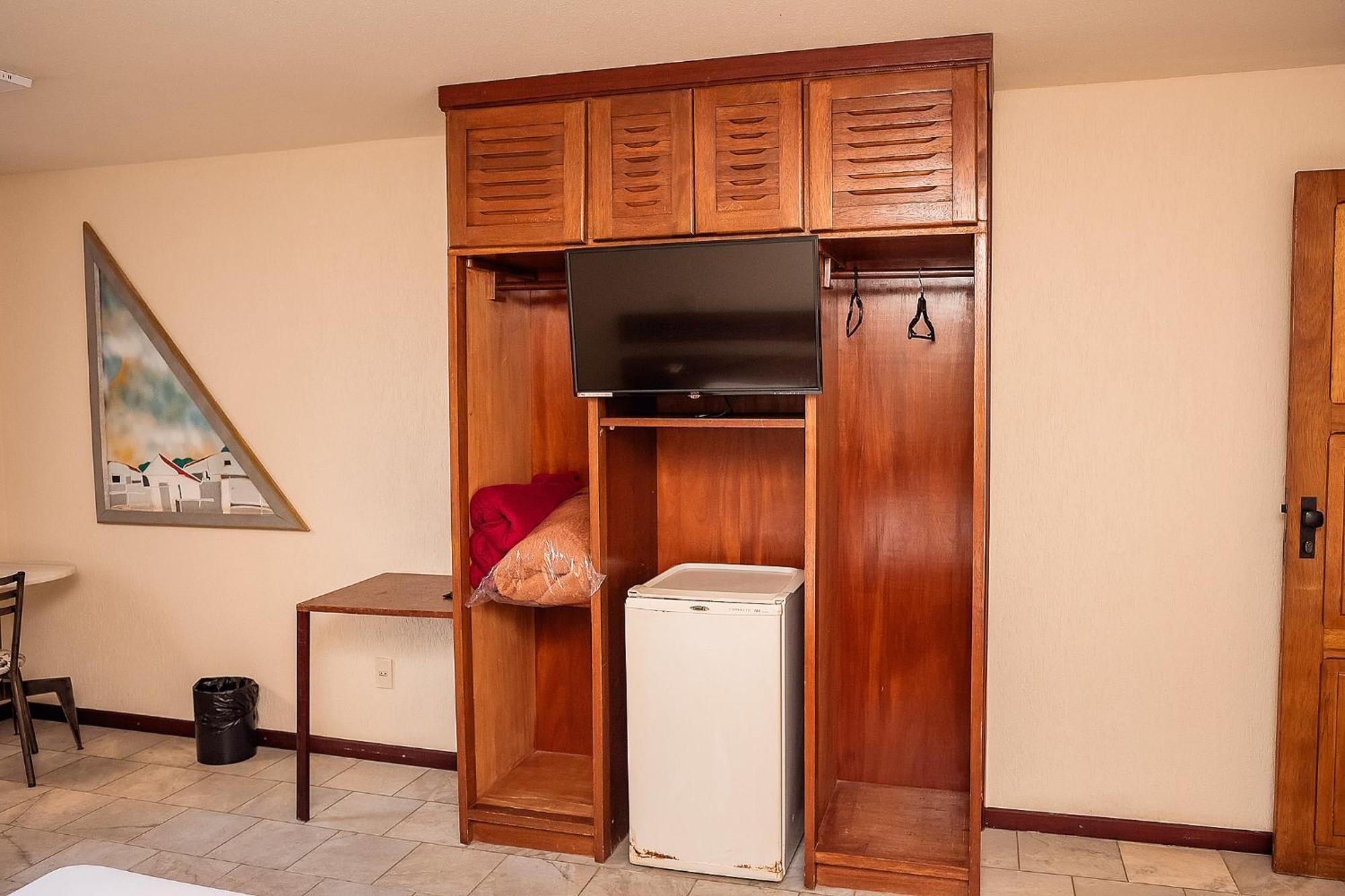 Sakr Hotel Penápolis Eksteriør billede